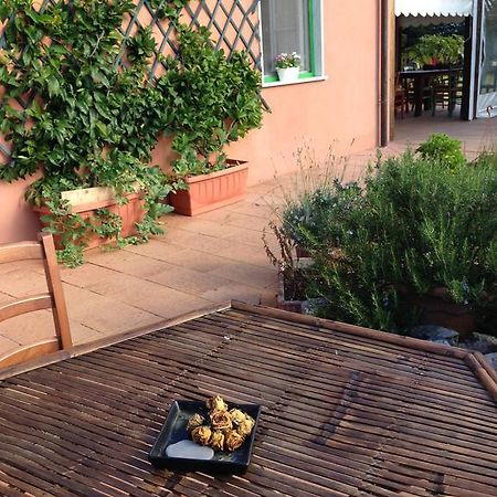 مبيت وإفطار ليريسي Agriturismo "La Rosa Canina" المظهر الخارجي الصورة