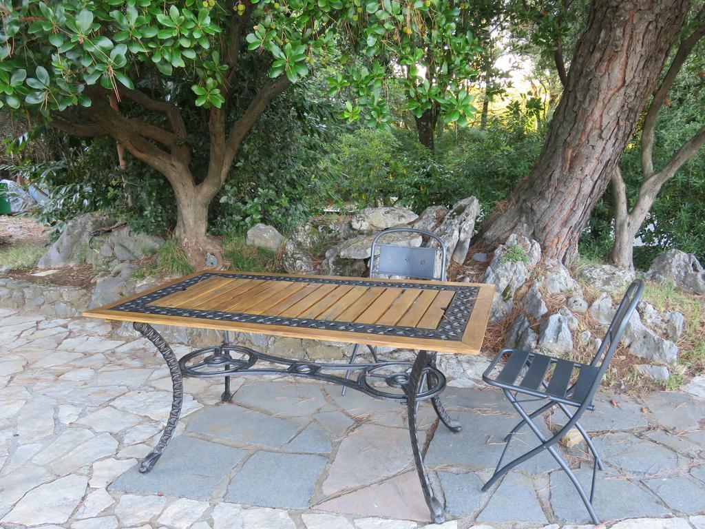 مبيت وإفطار ليريسي Agriturismo "La Rosa Canina" المظهر الخارجي الصورة